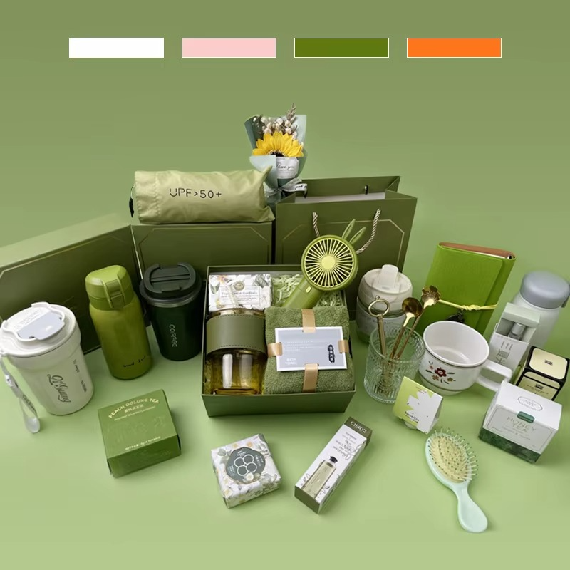 Bộ quà tặng tùy chọn sản phẩm và  in logo theo yêu cầu