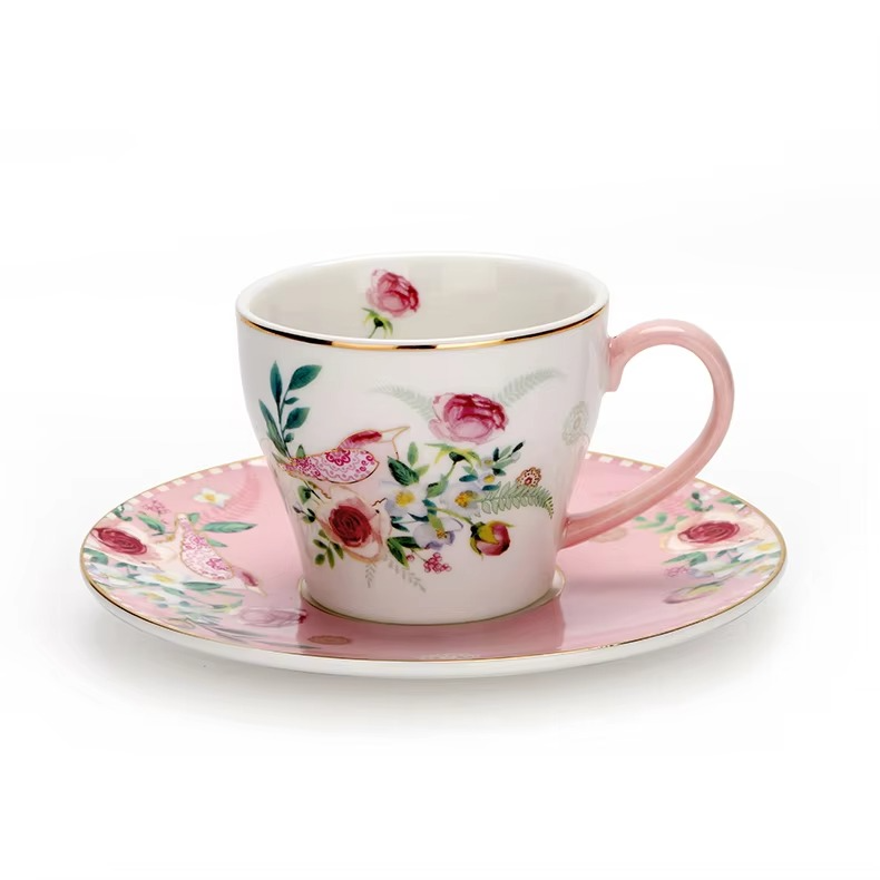 Bộ ấm trà và cà phê bằng gốm sứ màu sắc bay bổng và tươi mới