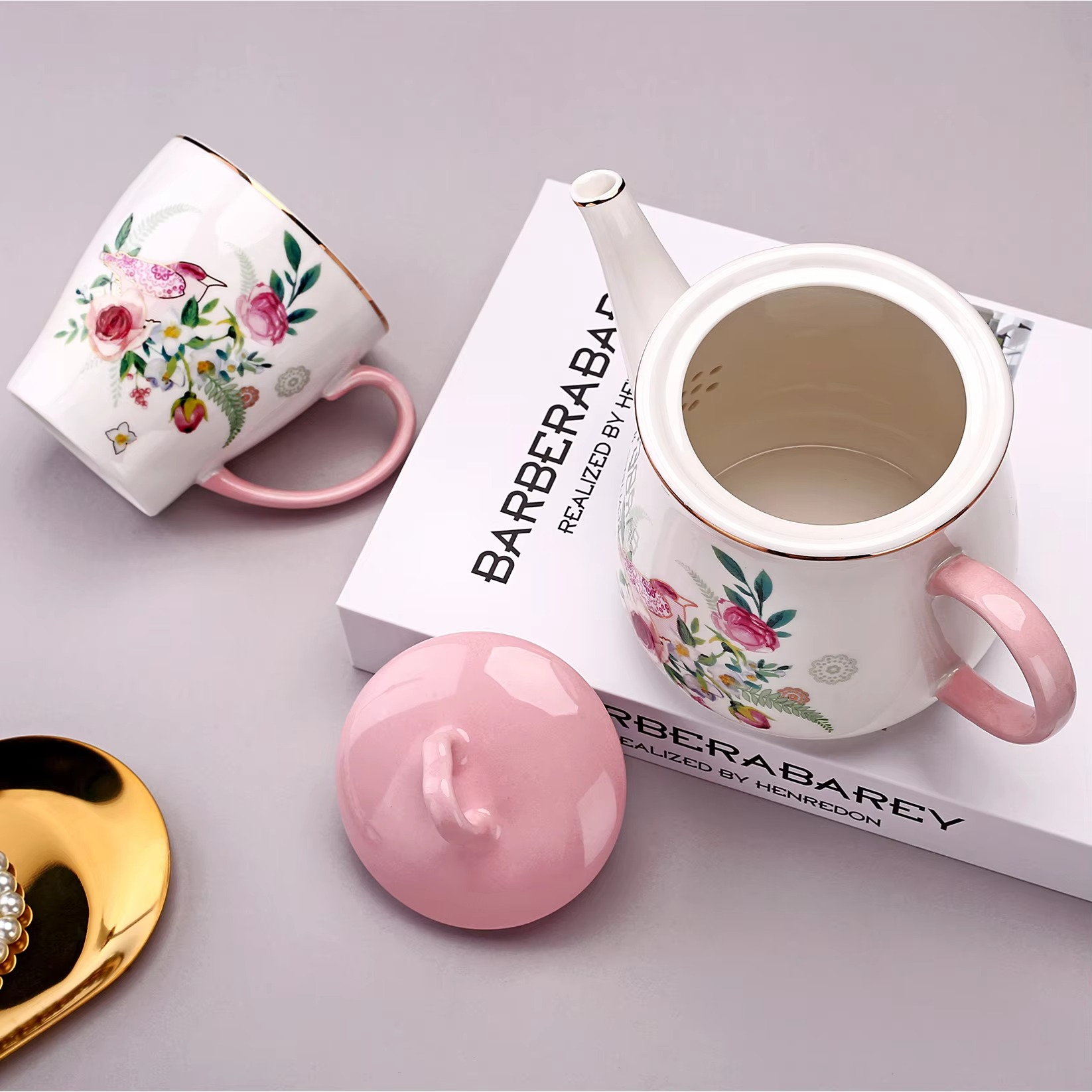 Bộ ấm trà và cà phê bằng gốm sứ màu sắc bay bổng và tươi mới