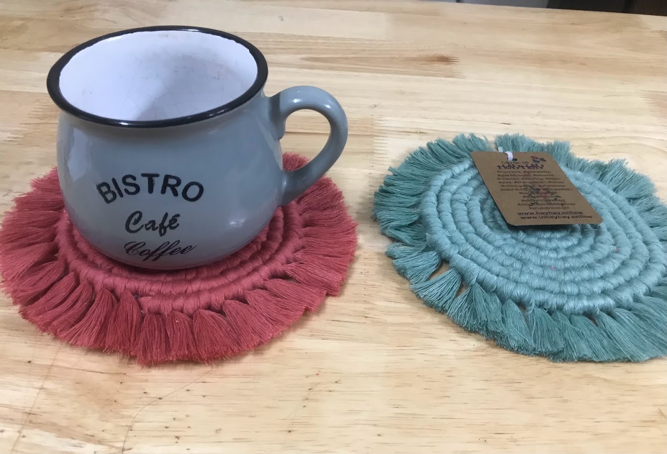 Lót cốc macrame