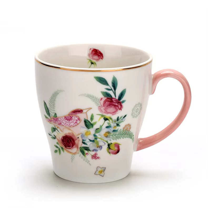 Bộ ấm trà và cà phê bằng gốm sứ màu sắc bay bổng và tươi mới