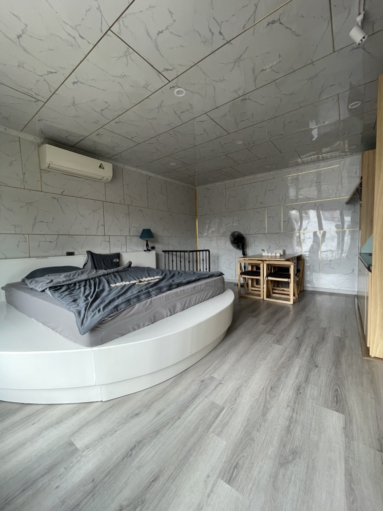 NHÀ MẶT PHỐ  HÀNG LƯỢC, NGAY NGÃ 5 ĐANG KINH DOANH HOMESTAY. GIÁ 11 ty 500