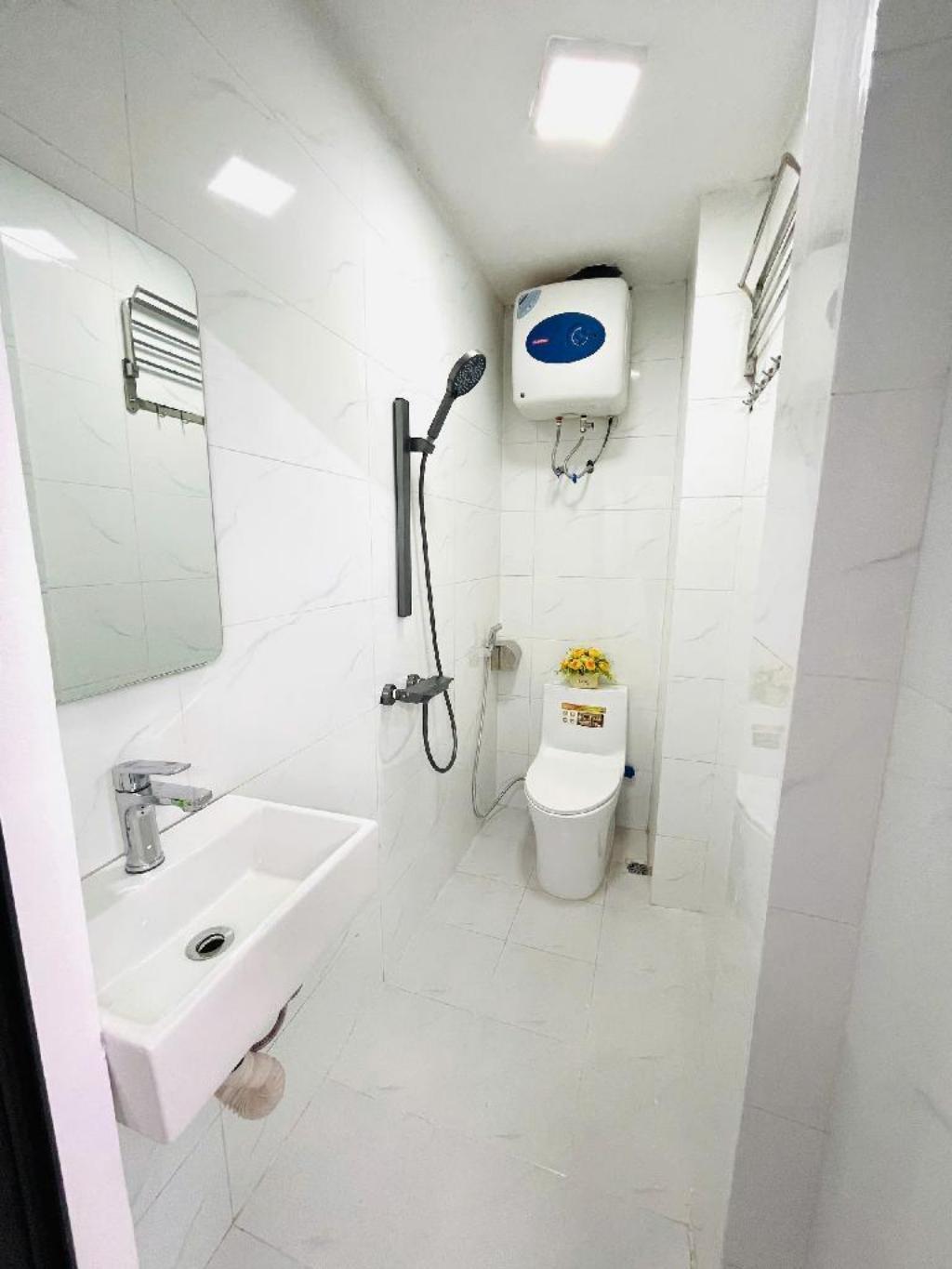 NHÀ 5 TẦNG NGÕ PHỐ NAM NGƯ - MỚI ĐẸP - GIÁ 6 TỶ 950