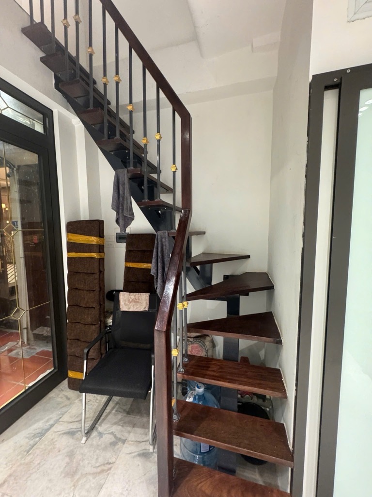 NHÀ 5 TẦNG NGÕ PHỐ LƯƠNG NGỌC QUYẾN - PHỐ CỔ KINH DOANH SẦM UẤT - GIÁ CHỈ 7 TY 500