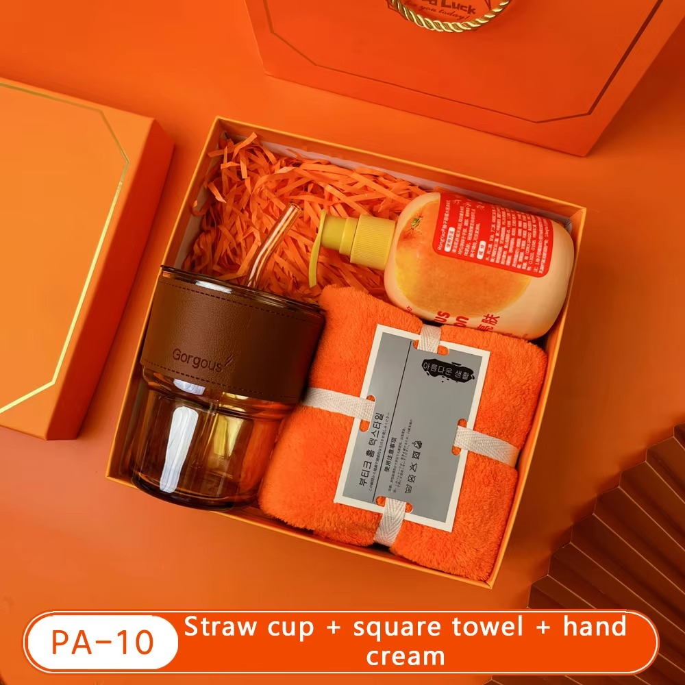 Bộ quà tặng doanh nghiệp màu cam rực rỡ nhiều option để lựa chọn