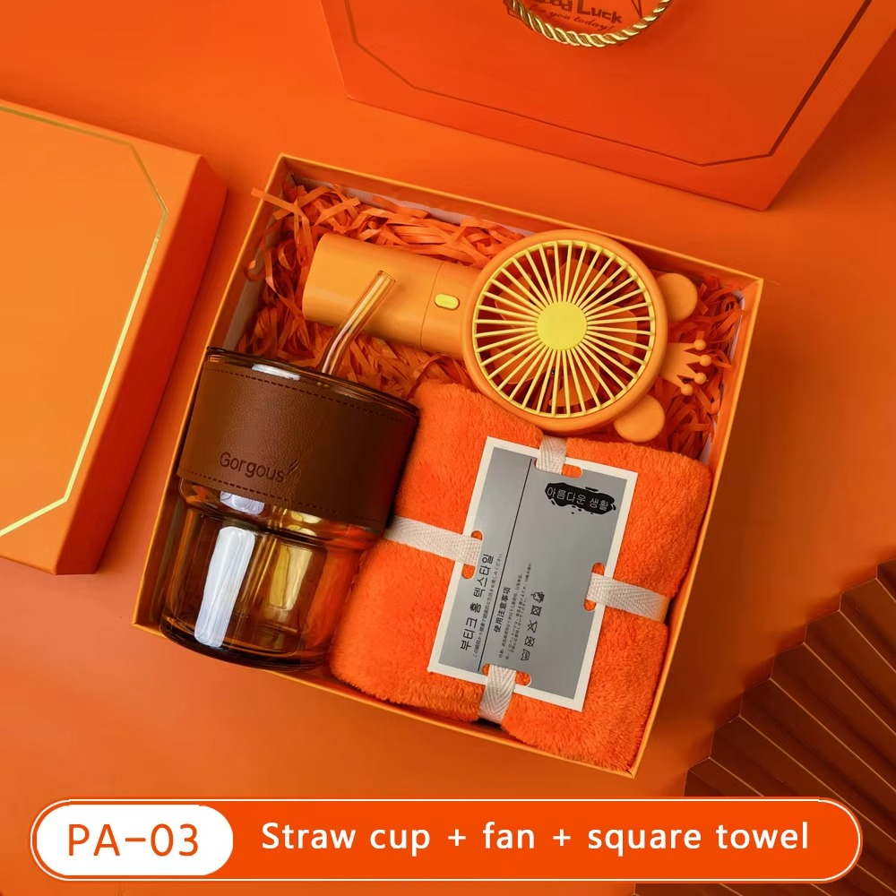 Bộ quà tặng doanh nghiệp màu cam rực rỡ nhiều option để lựa chọn