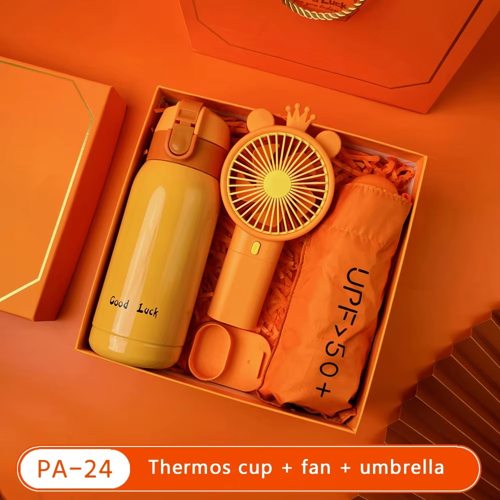 Bộ quà tặng doanh nghiệp màu cam rực rỡ nhiều option để lựa chọn