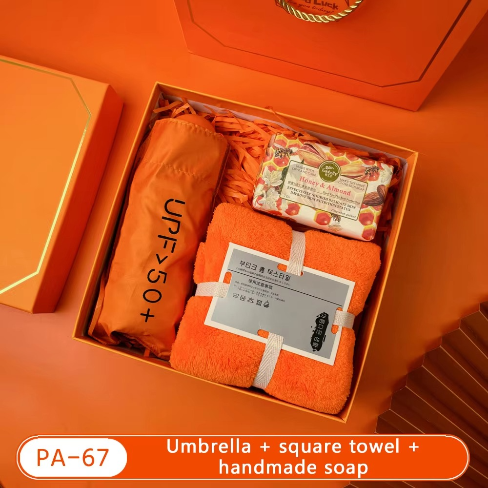 Bộ quà tặng doanh nghiệp màu cam rực rỡ nhiều option để lựa chọn