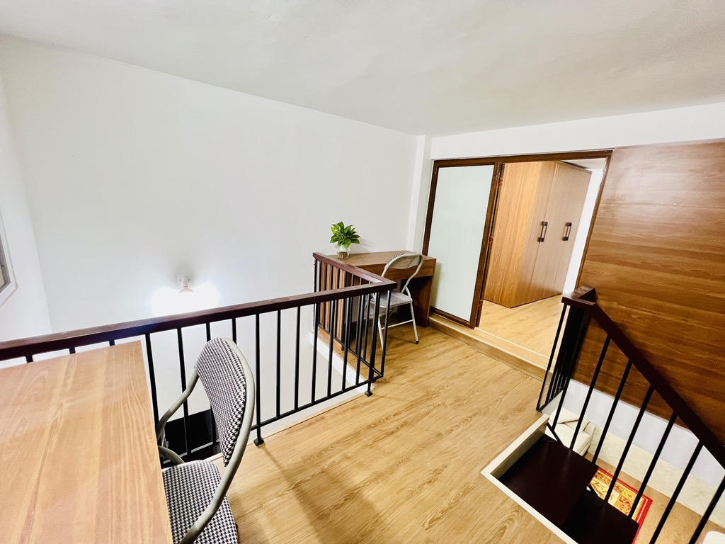 SIÊU PHẨM HÀNG BỒ HOÀN KIẾM - CỰC THOÁNG -  NHÀ ĐẸP Ở LUÔN - 50M RA MẶT PHỐ